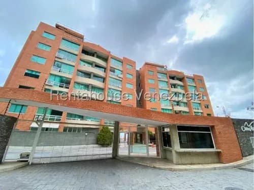 Hermoso Apartamento En Venta En Lomas Del Sol 26-21025 Ma