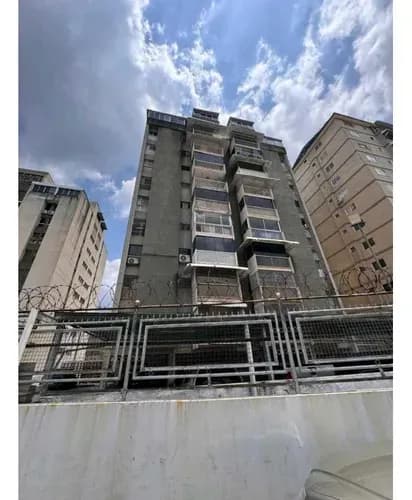 Se Vende Apartamento 98m2 El Marqués 4129