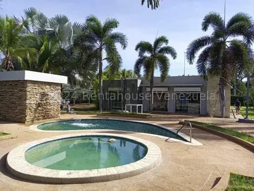 Casa En Venta En San Francisco Yh