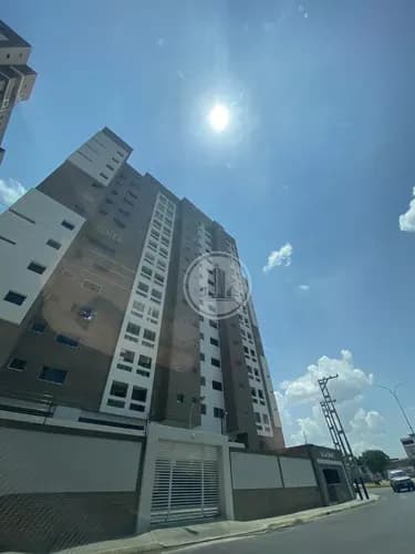 Apartamento En Venta Urb Base Aragua 001jsc