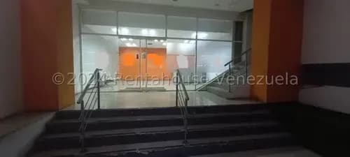 Local Comercial 24-20307, De 2054 Mt2, Ideal Para Tienda Por Departamentos, Av. Urdaneta, Parroquia La Candelacria, Nc