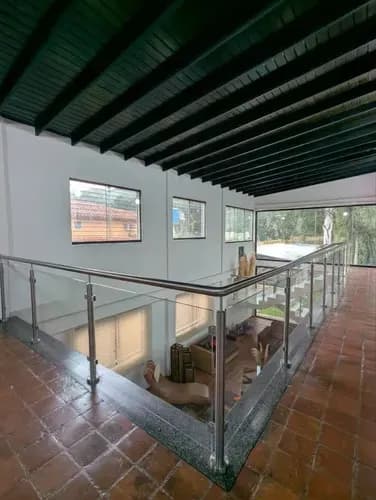 Casa Moderna En El Conjunto Residencial Villas Los Samanes San Diego LG Solo Clientes