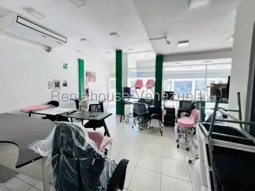 Daniela Linarez Alquila Local De 225 Metros Cuadrados Con Áreas De Oficina Y Deposito Ideal Para Establecer O Expandir Su Negocio En La Zona Este De Barquisimeto