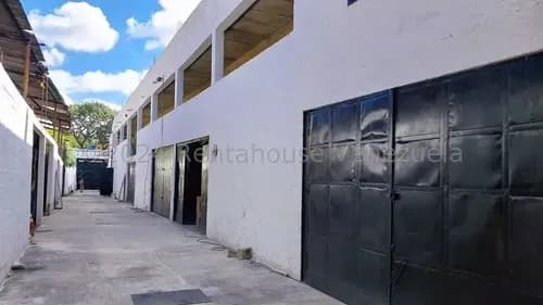 Ag. Extraordinario Galpón En Venta En Prado De María.