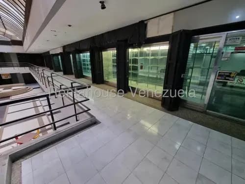 Sr Local Comercial En Alquiler El La Candelaria 26-5609