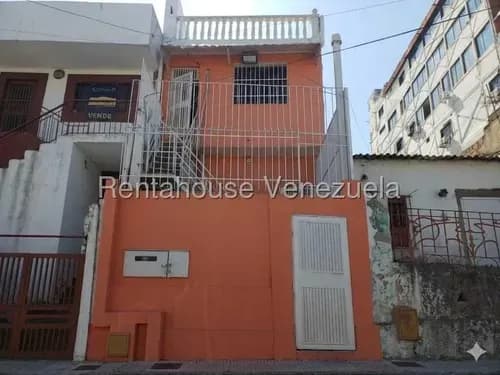 Casa Comercial Y Residencial En Los Flores De Catia 3 Niveles. Mls #26-20859