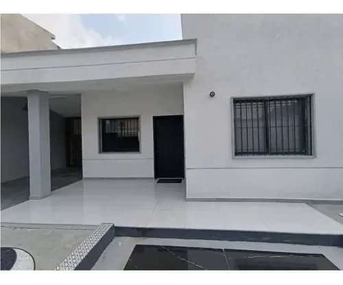 Casa En Alquiler Urbanización La Trigaleña. Doble Calle Cerrada. Cg