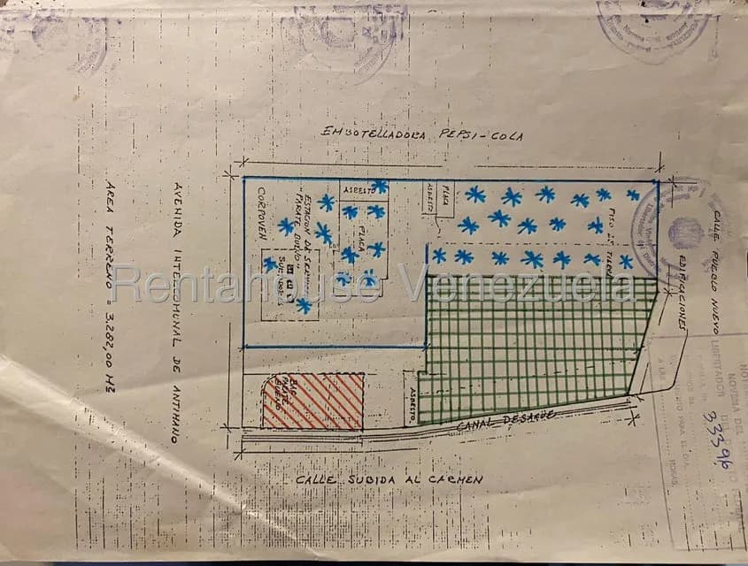 Comercial (Local Comercial) en Venta en Antimano, Distrito Metropolitano