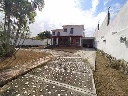 Mariana Vende Casa En Altos De Guataparo Manuel Sky