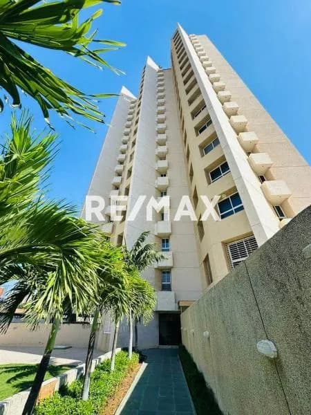 Apartamento Edificio Lago Country lll
