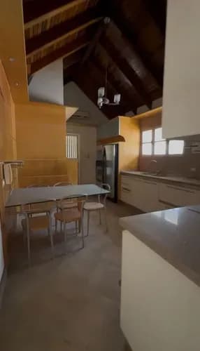 Marysanchez Venta De Casa En Guataparo, Con Doble Entrada, Por Guataparo Country Club Y Por Altos De Guataparo