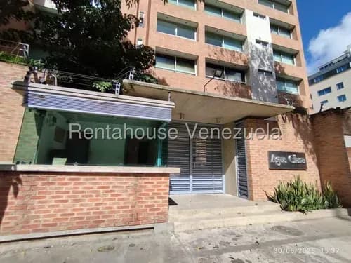 Apartamento En Alquiler Los Naranjos De Las Mercedes 26-13167