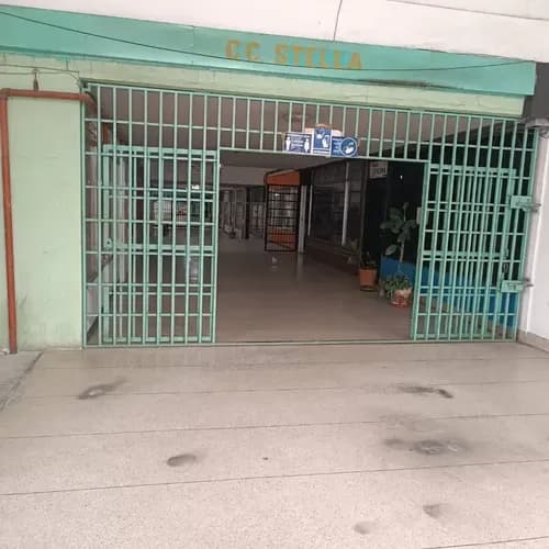 Local En Venta C.c Estela Valencia Jc-lp