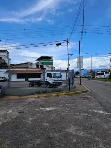 Oficina + Terreno En Venta Pueblo Nuevo San Cristóbal Mg447
