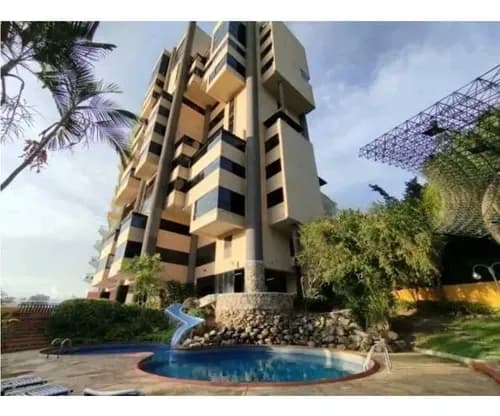 Sg_op Apartamento En Venta En Urb. Las Chimeneas, Res. El Faraón. Excelente Vista De La Ciudad. Edificio De Tablillas. Mc-9782273