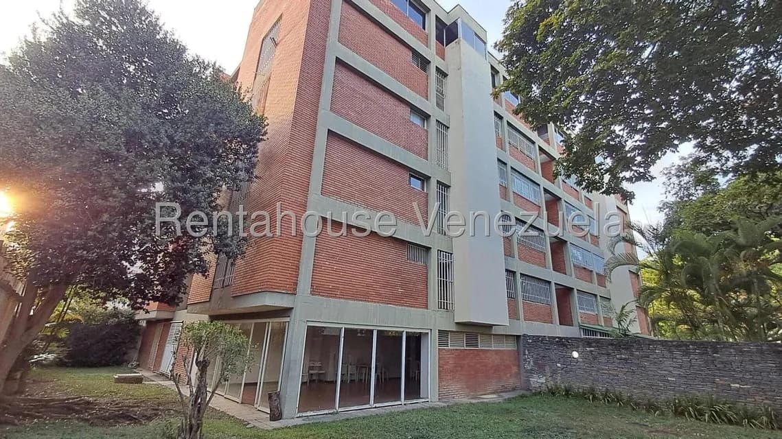 Apartamento (1 Nivel) en Alquiler en Colinas de Los Ruices, Distrito Metropolitano