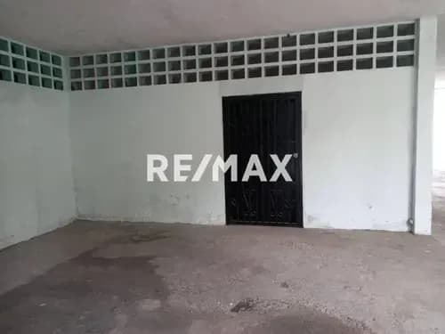 Deposito En Alquiler Av Bolivar Oeste