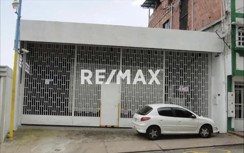 Galpon. Venta. Barrio Obrero