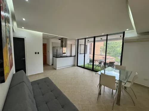 Apartamento Amoblado En El Parral Valencia