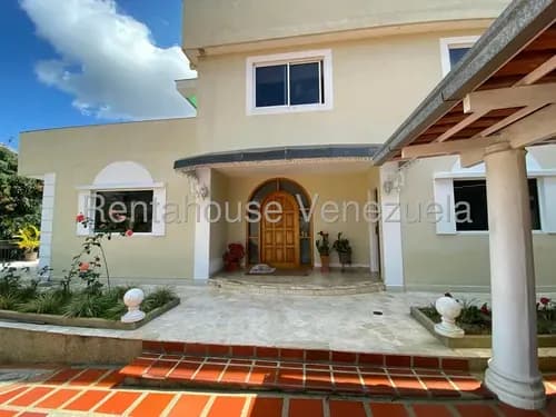 Leandro Manzano, Casa En Venta, Ubicada En La Union, Av, #26-20742
