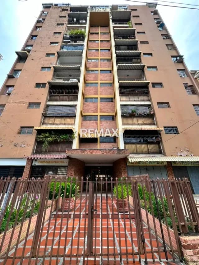 Apartamento en venta urb el centro