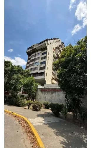 Apartamento Amoblado En Venta En Montalban