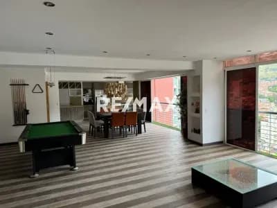 Hermoso Penthouse en venta ubicado en San Bernardino Caracas