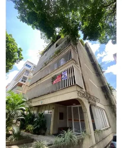 Se Vende Edificio 1650m2 Las Mercedes 8794