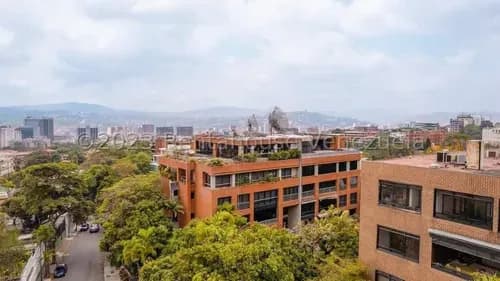 Pent House En Venta Altamira 24-18605 Jr