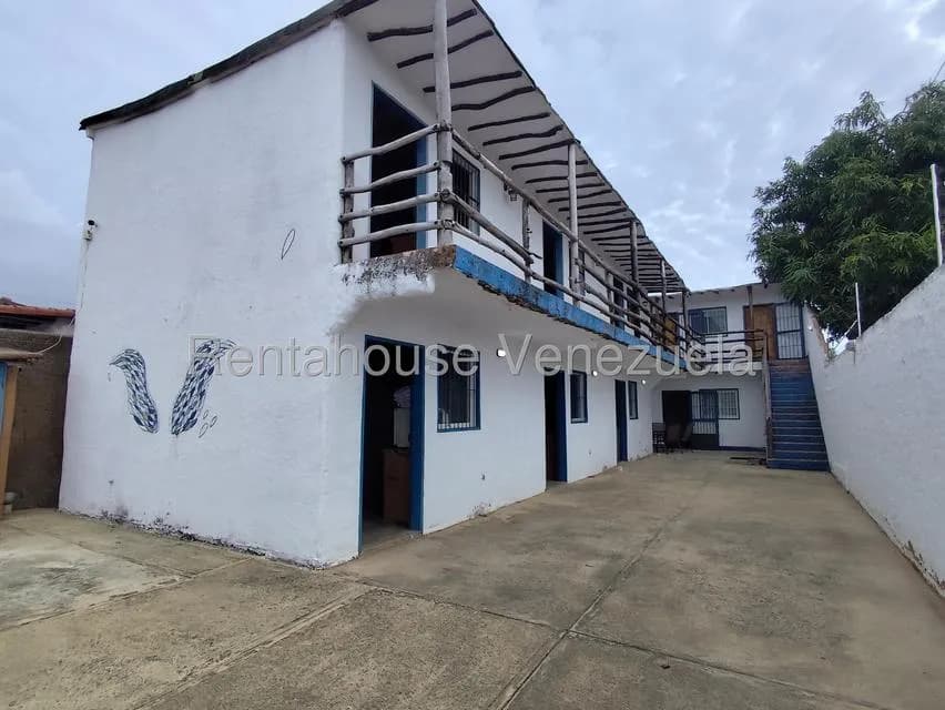 Casa (Duplex) en Venta en Atamo Norte, Nueva Esparta