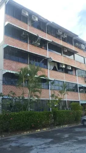 Bello Y Confortable Apartamento, Ciudad Casarapa, 2 Habitaciones ¡gran Oportunidad!