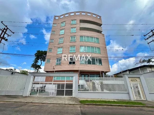 EN ALQUIER APARTAMENTO Edificio Tepuy Barrio Obrero.