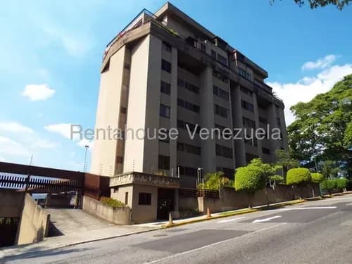 Apartamento En Alquiler La Tahona 26-15149 Ac