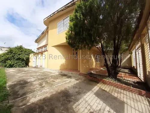De 322mts2 Y Duplex Casa Quinta En Venta En La Urbanizacion Corinza Cagua Amplia 26-2687 Holder