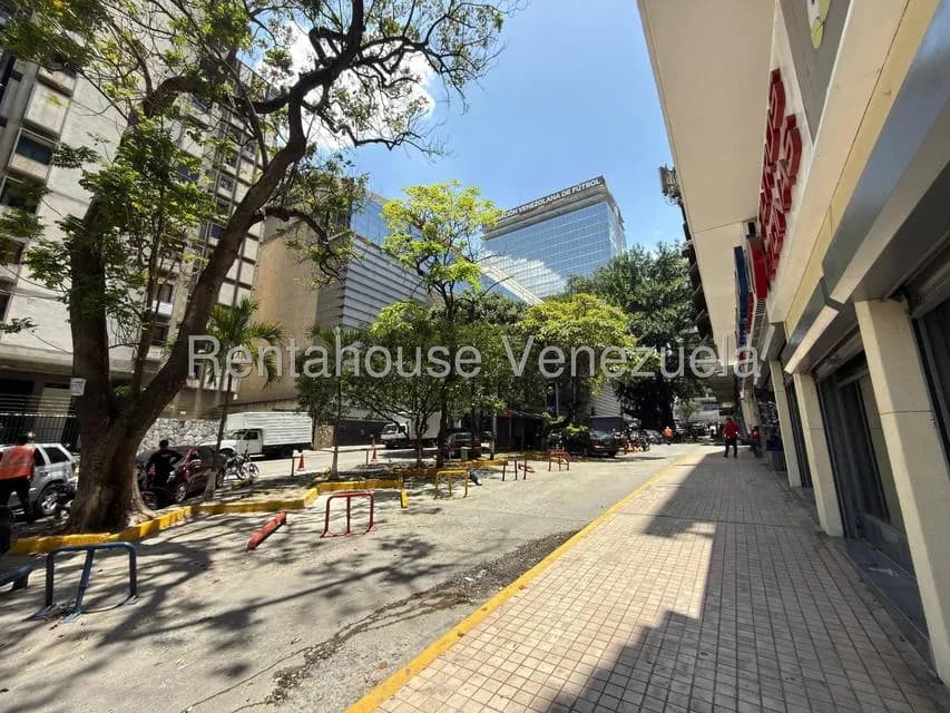 Apartamento (1 Nivel) en Alquiler en El Recreo, Distrito Metropolitano