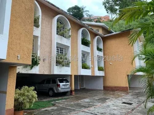 Townhouse En Venta Santa Ines Mls #26-14973 Sc