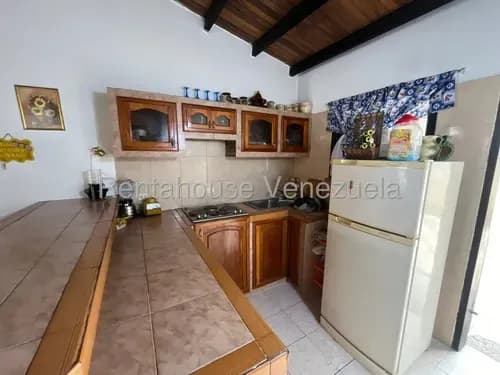 *al/ Casa En Venta Villaroca Cabudare Lara, Venezuela, Cod. 26-5451 / 2 D/ 2 B/ 144.14 M2