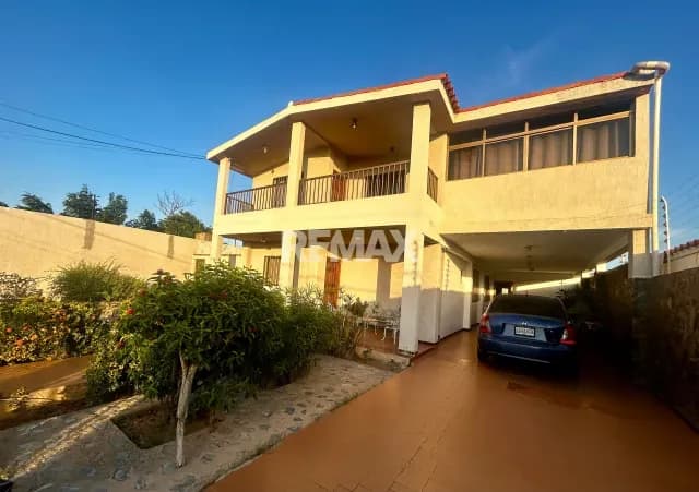 Hermosa Quinta bien ubicada en el corazón de la puerta maraven