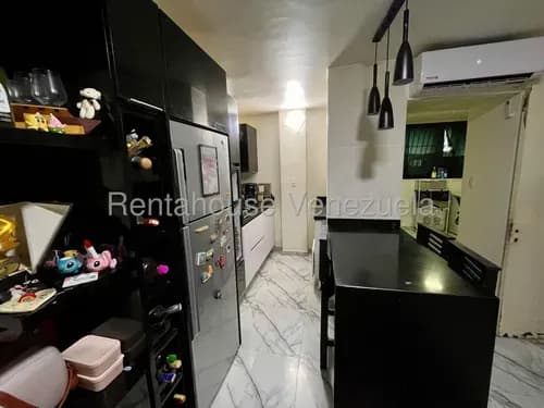 Venta De Apartamento En El Bosque. Jm-rc 26:21276