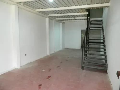 (#3005) Local Comercial De 150 M2 En Av. El Paseo, Caracas