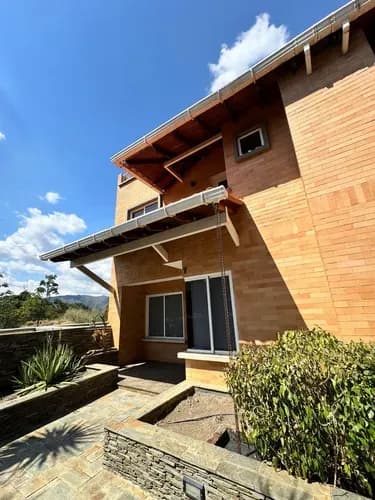Yia Alquilo Bellísimo Townhouse En Terrazas Del Country,, Clientes