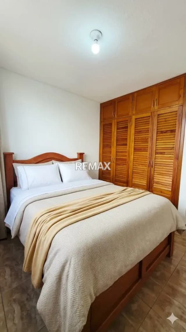 En Alquiler Apartamento Edificio Los Pedros