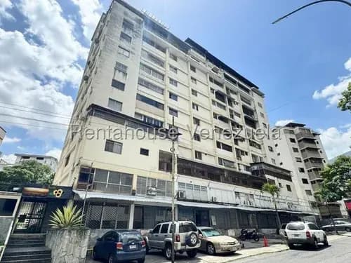 Apartamento Bien Ubicado En Venta La Florida 26-19693