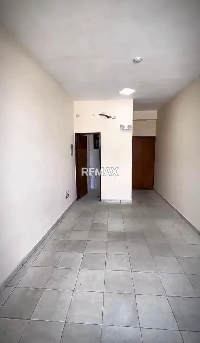 Oficina en alquiler, oeste