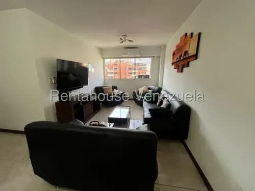 Amplio Apartamento En Alquiler En Bello Monte Lj 26-20838