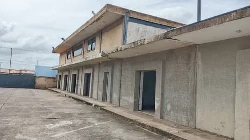 En Alquiler Cc Villa Betania (12 Locales)
