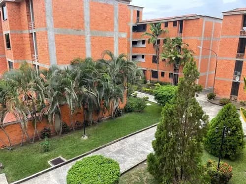 Impecable Apartamento Moderno En Las Trinitarias Ciudad Alianza Guacara Equipado Con Pozo Propio Eglis González