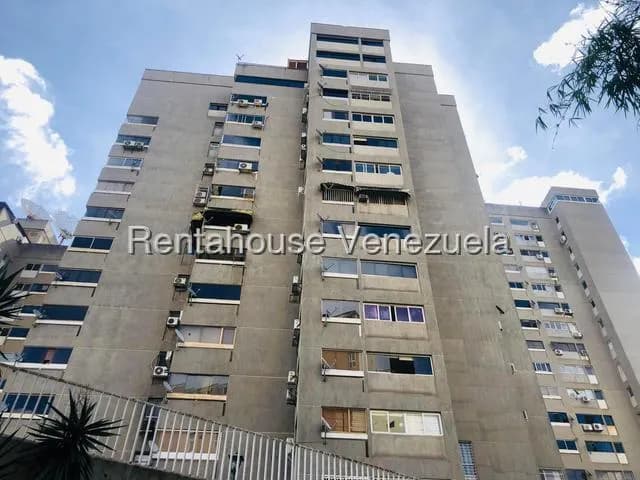 Apartamento (1 Nivel) en Alquiler en Santa Fe Sur, Distrito Metropolitano