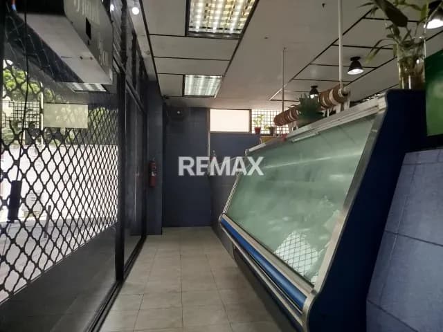 Venta Fondo de Comercio en los Palos Grandes, Frigorífico, Canon $300