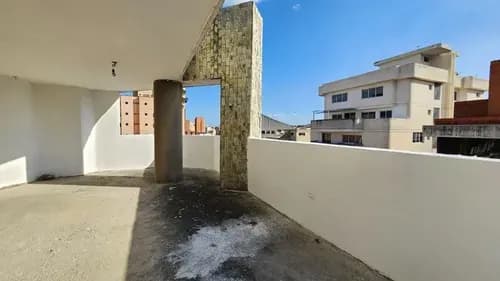 Penthouse En Obra Gris Urbanización La Soledad
